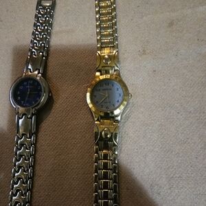 Geneva Gold and Silver Watches The Number On The Back Is Size Battery Vintage